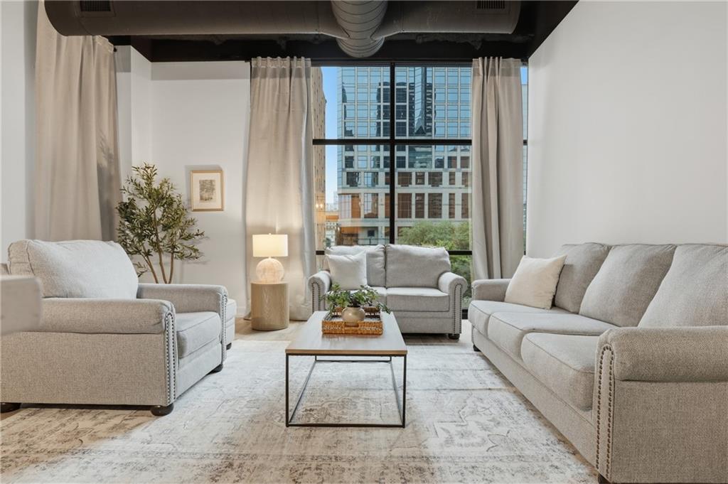 Photo of 1101 Walnut Street #201 Kansas City MO 64106
