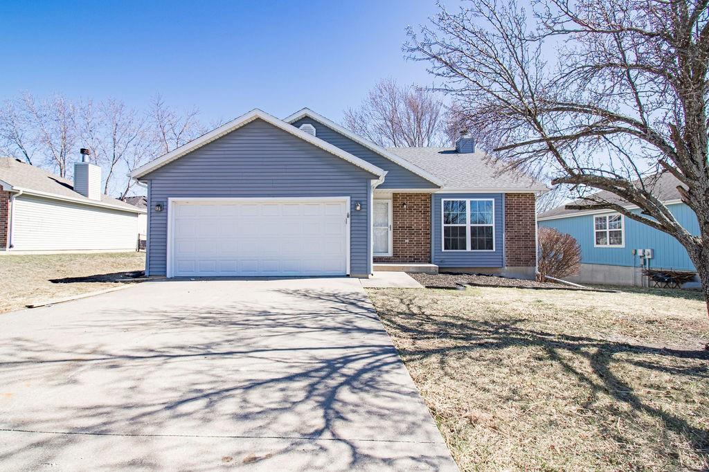 Photo of 1206 Foxridge Drive Warrensburg MO 64093