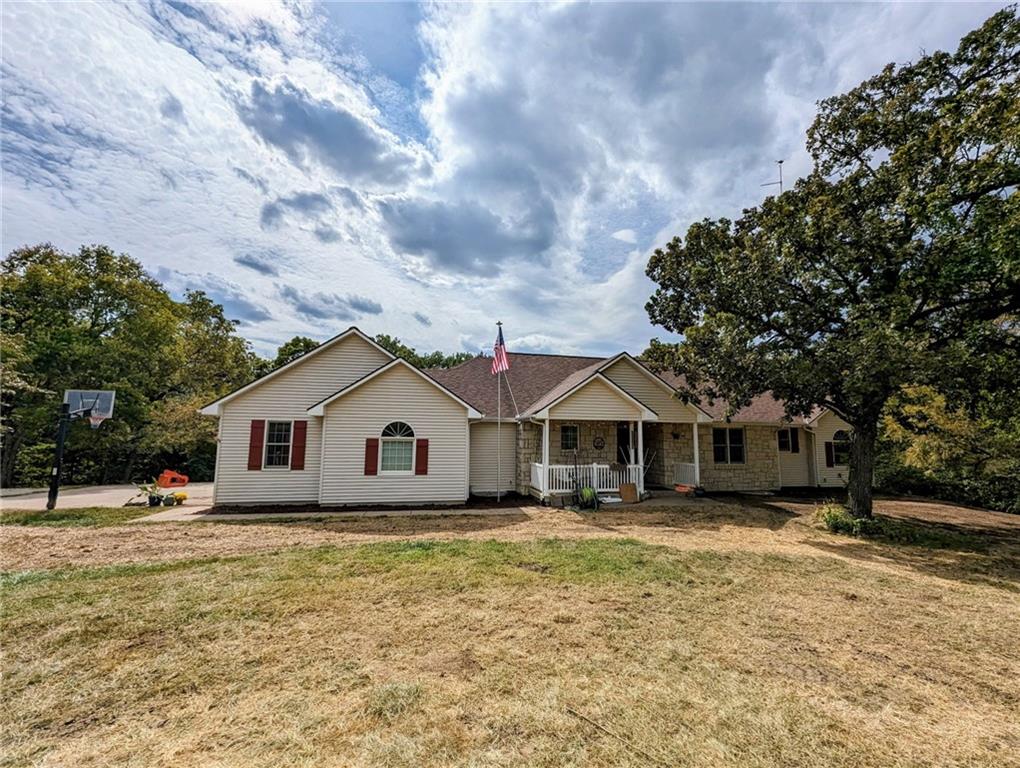 Photo of 4547 Wallace Road McLouth KS 66054