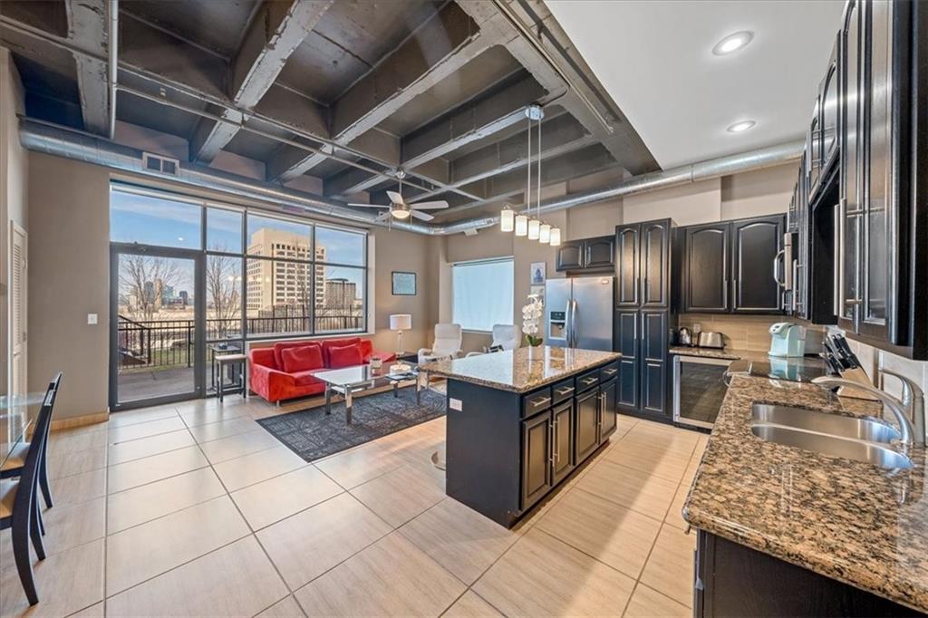 Photo of 2940 Baltimore Avenue #1101 Kansas City MO 64108