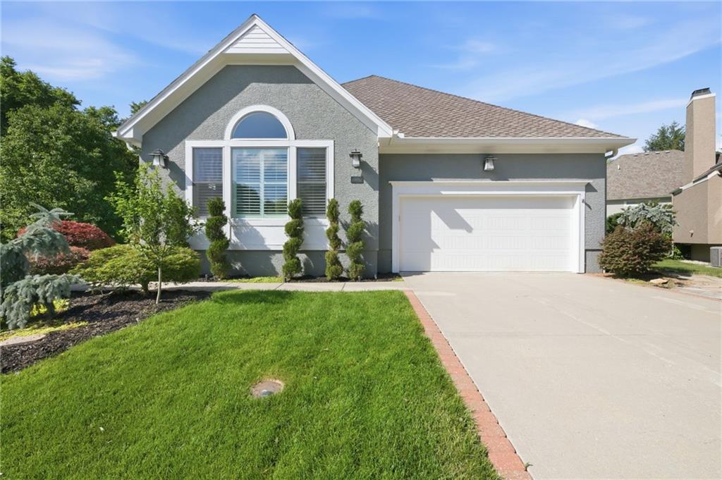 Photo of 12345 Long Street Overland Park KS 66213