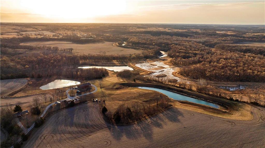 Photo of 21195 Edgerton Junction Road Dearborn MO 64439