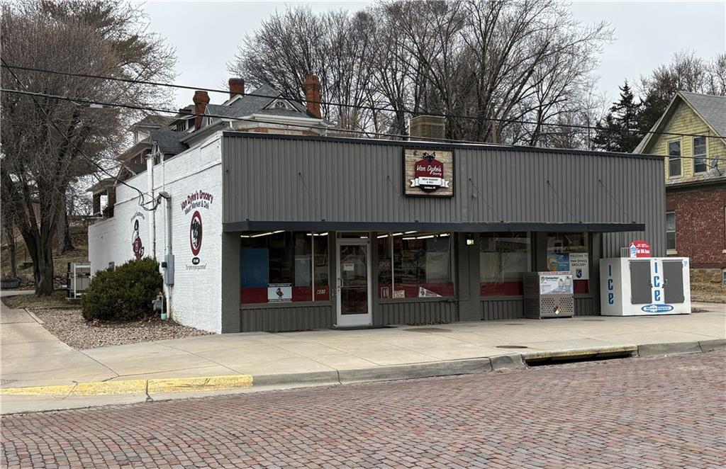 Photo of 401 N 4th Street Atchison KS 66002
