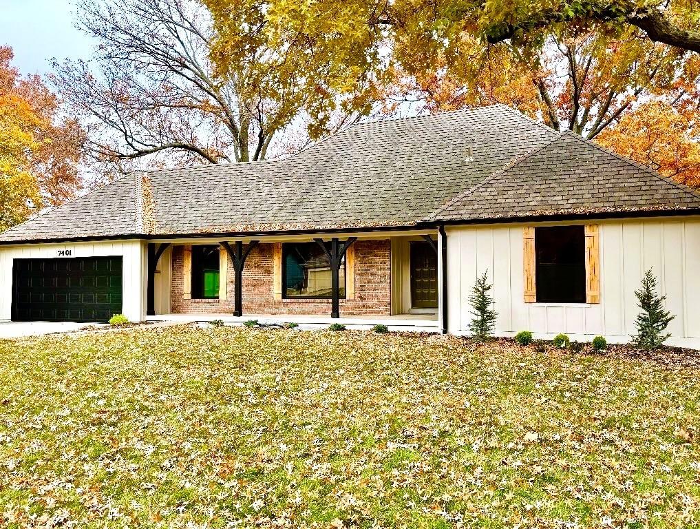 Photo of 7401 W 101st Street Overland Park KS 66212