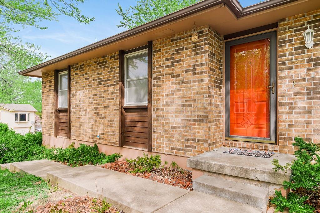 Photo of 409 Creach Drive Warrensburg MO 64093