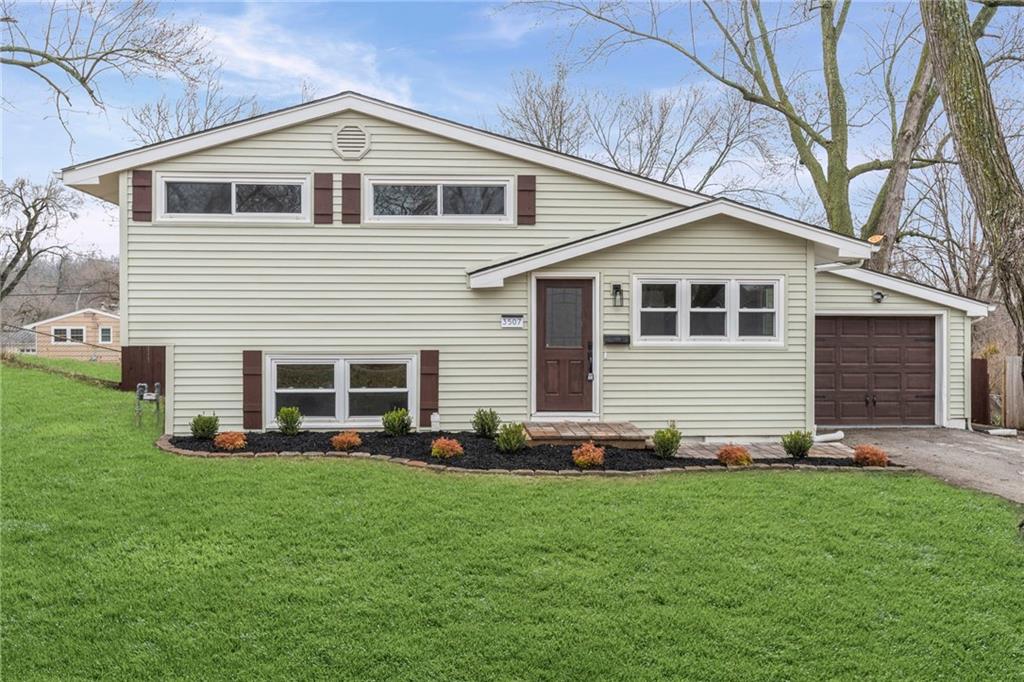 Photo of 3507 Ruysser Road Kansas City MO 64137