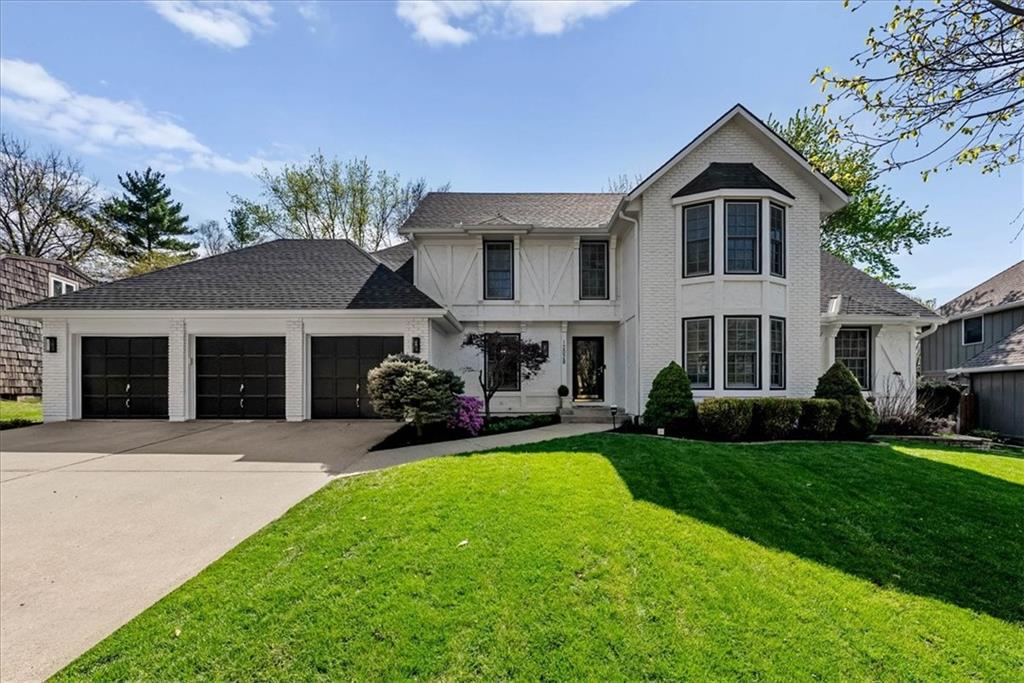 Photo of 12028 Ballentine Street Overland Park KS 66213