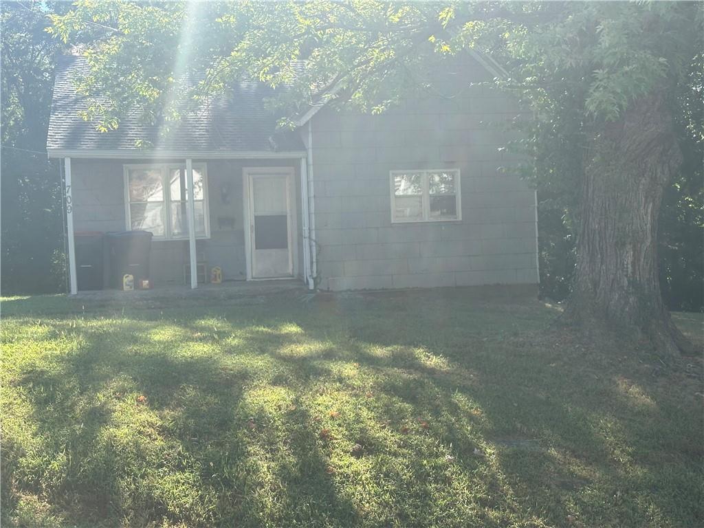 Photo of 709 N Washington Street Warrensburg MO 64093