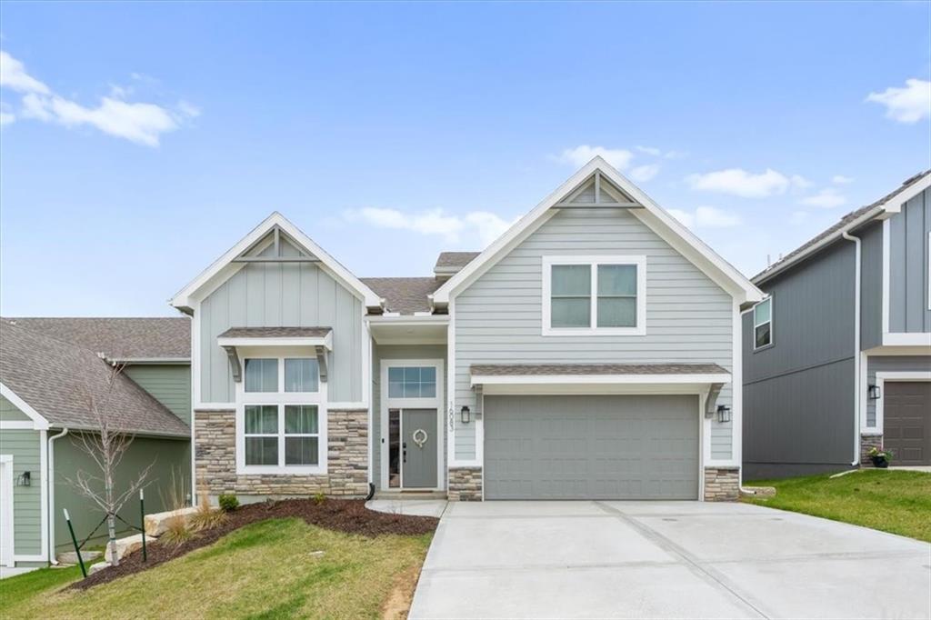 Photo of 16083 Ryan Circle Parkville MO 64152
