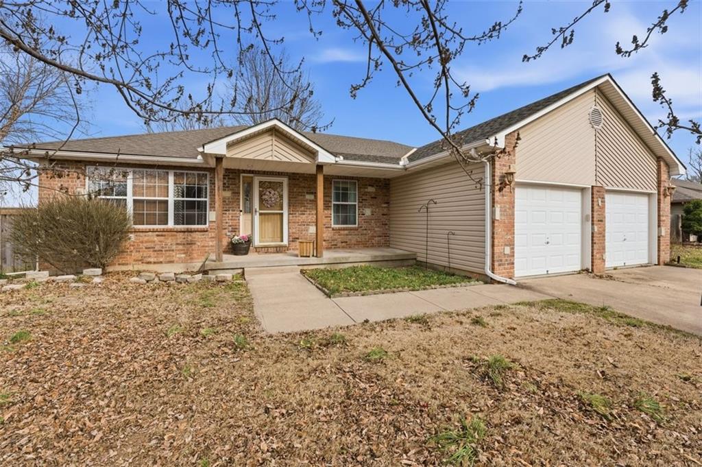 Photo of 305 S Truman Road Archie MO 64725