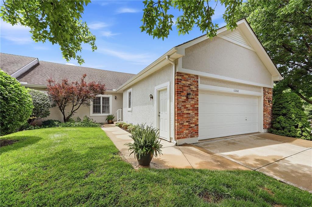 Photo of 12202 Caenen Drive Overland Park KS 66213