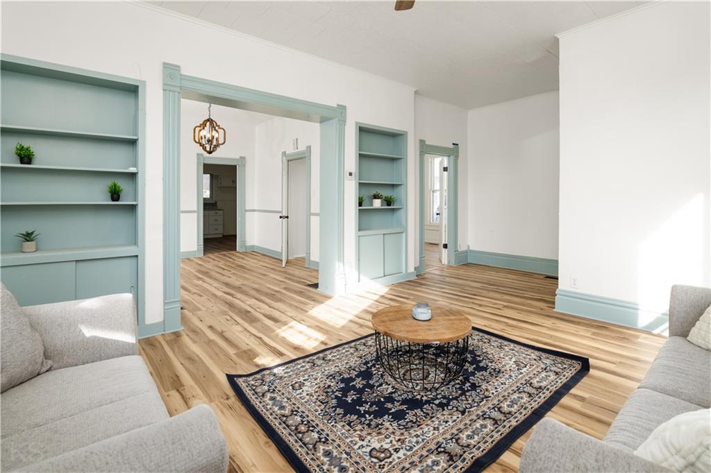 Photo of 301 E Mitchell Street Marshall MO 65340