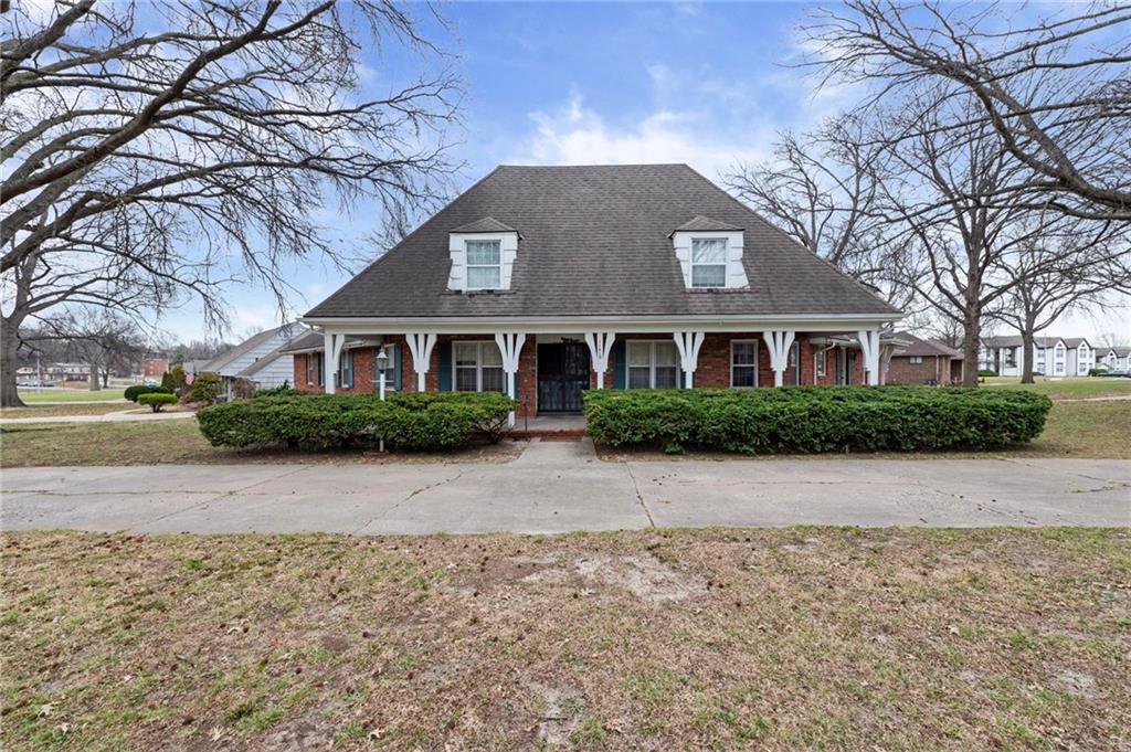 Photo of 11415 Minor Drive Kansas City MO 64114