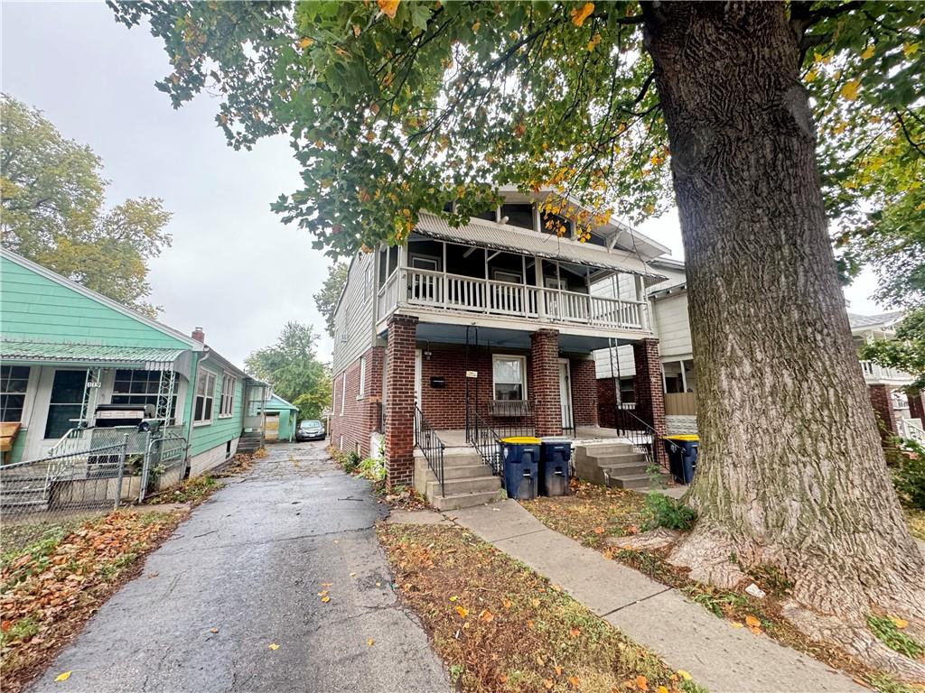 Photo of 117 N Bellaire Avenue Kansas City MO 64123