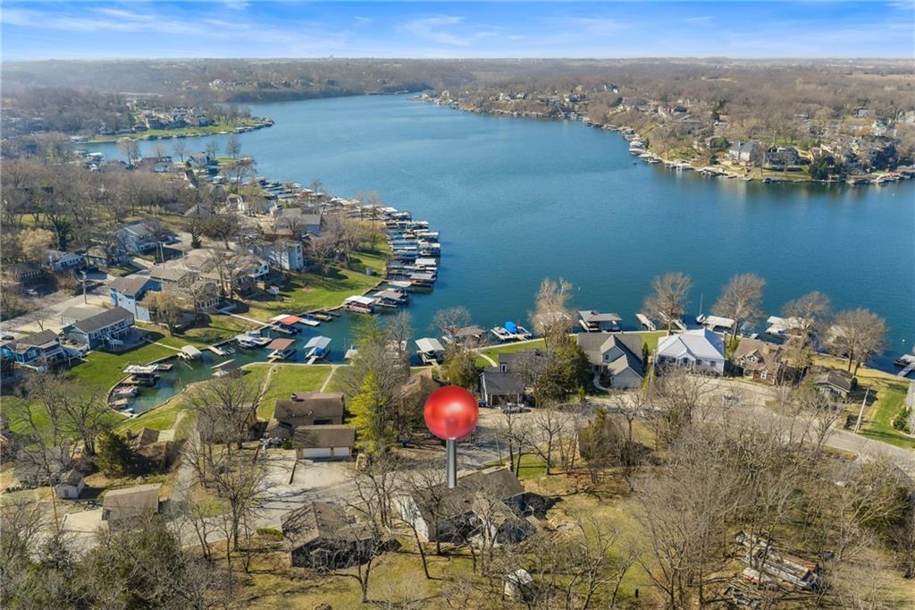 Photo of 57 Y Street Lake Lotawana MO 64086