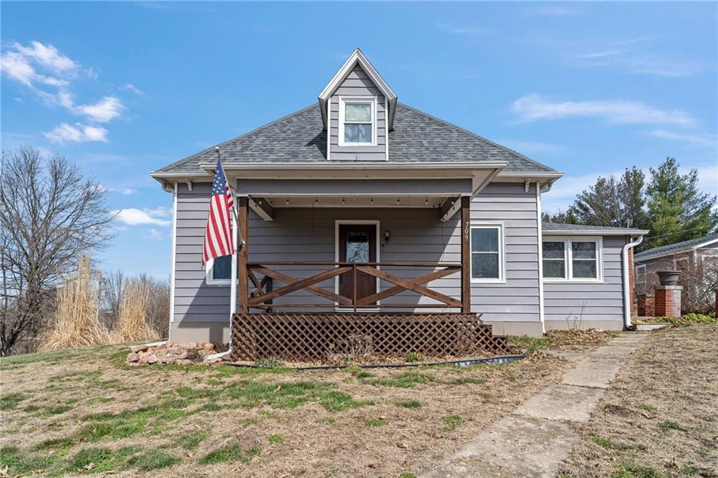 Photo of 709 SE 3rd Street Faucett MO 64448