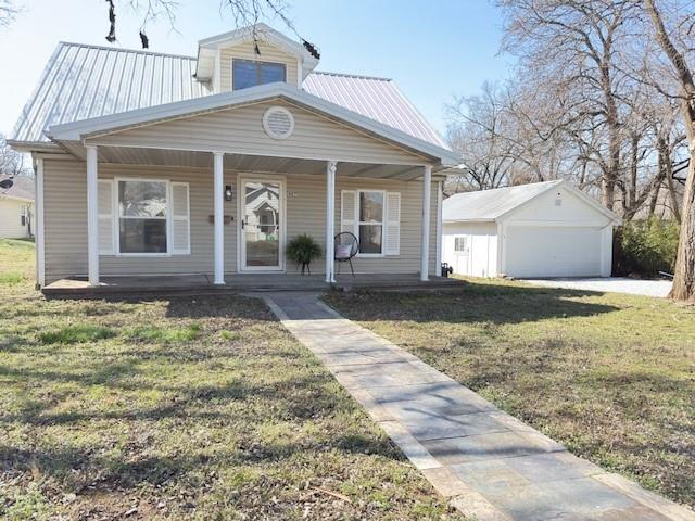 Photo of 609 W Lee Street Nevada MO 64772