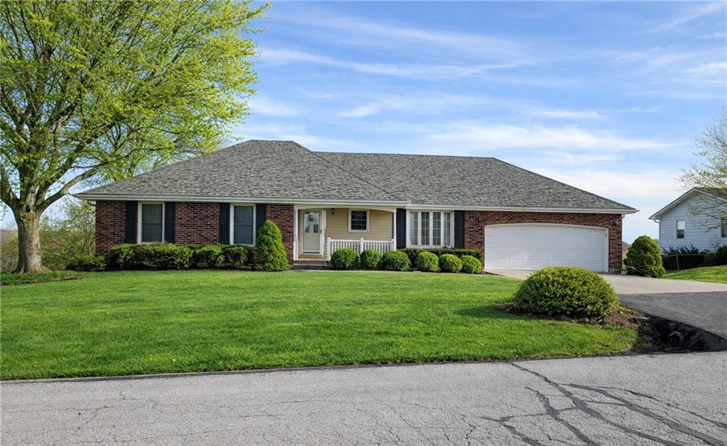 Photo of 1405 High Drive Lexington MO 64067