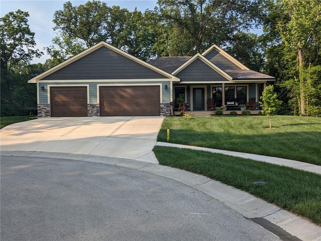 Photo of 2144 Crooked Creek Drive Kearney MO 64060
