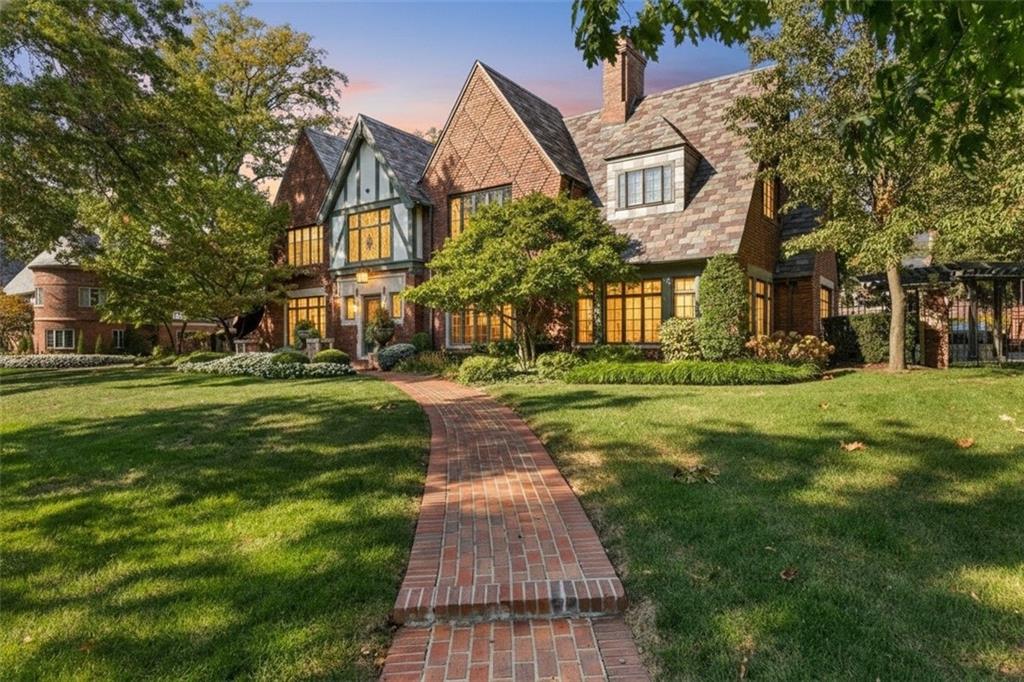 Photo of 1220 W 64th Street Kansas City MO 64113