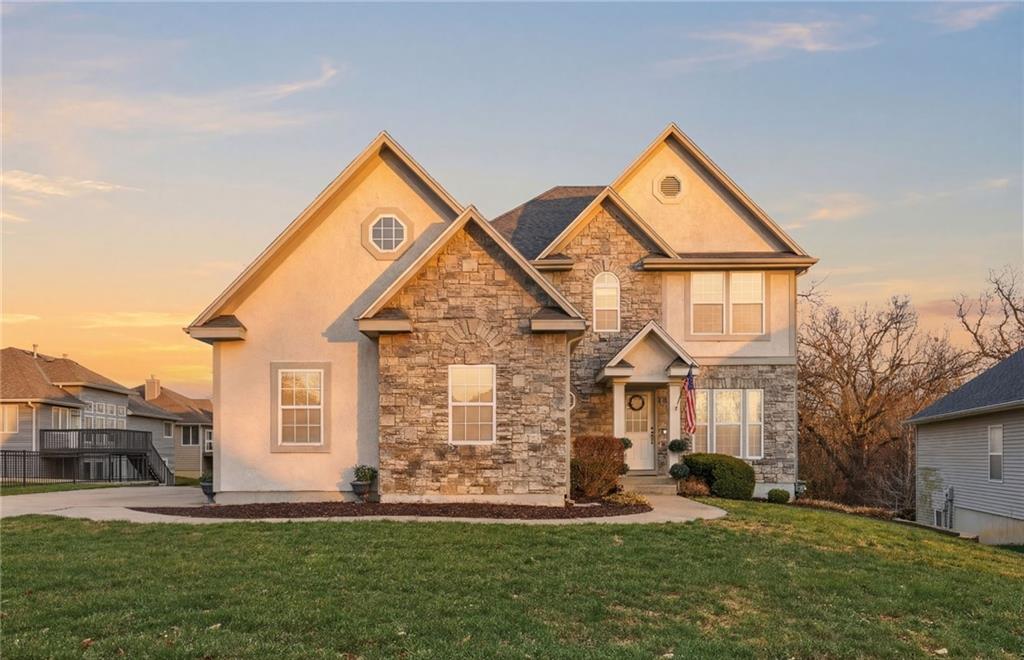 Photo of 203 Fairway Drive Warrensburg MO 64093