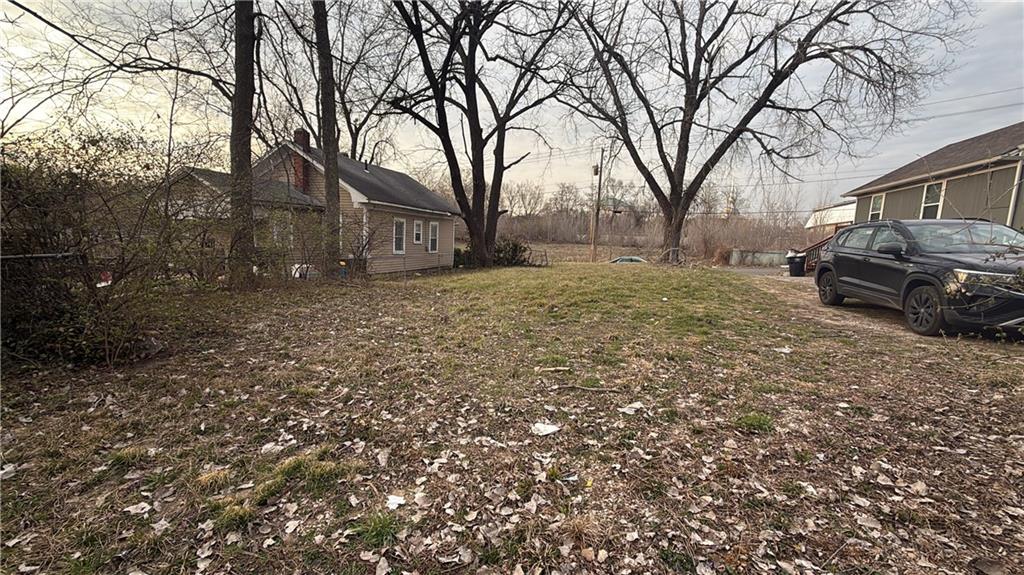 Photo of 1001 W Hayward Avenue Independence MO 64052