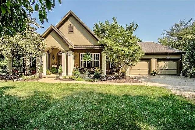 Photo of 9885 Edgerton Road De Soto KS 66018