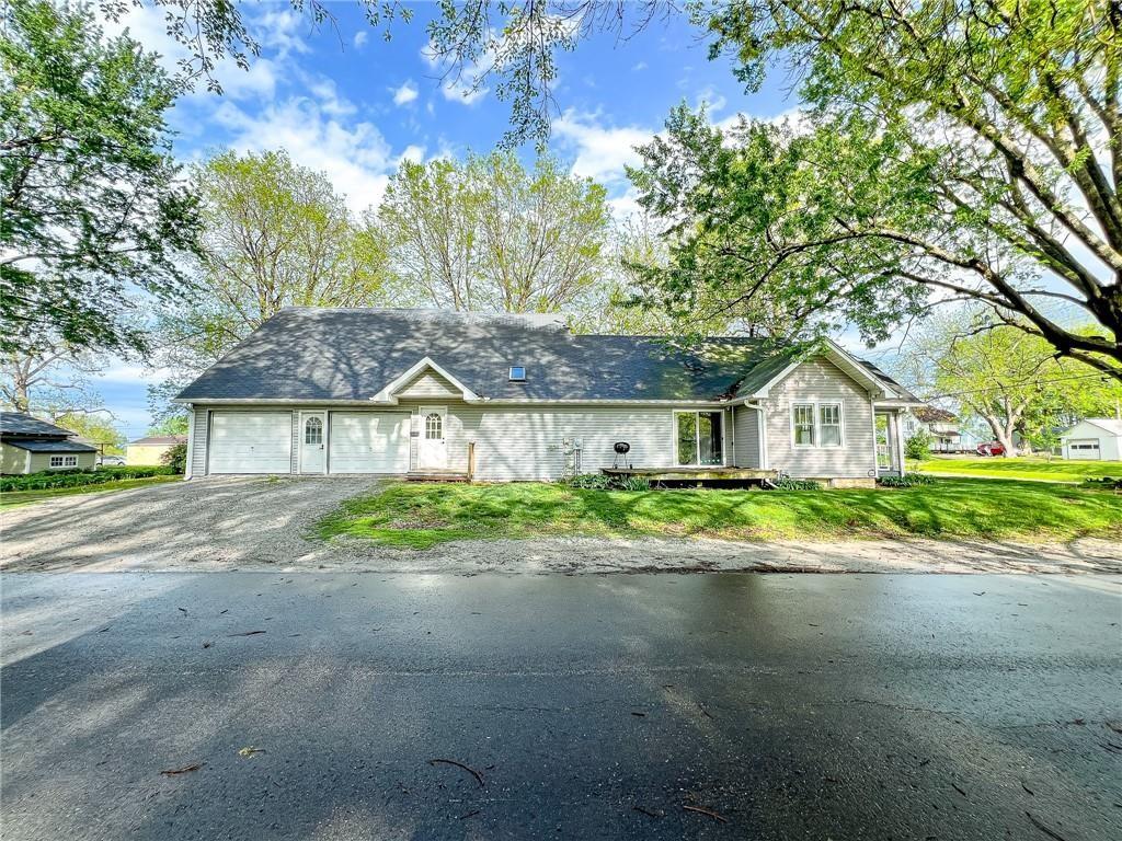 Photo of 419 W 12th Street Maryville MO 64468