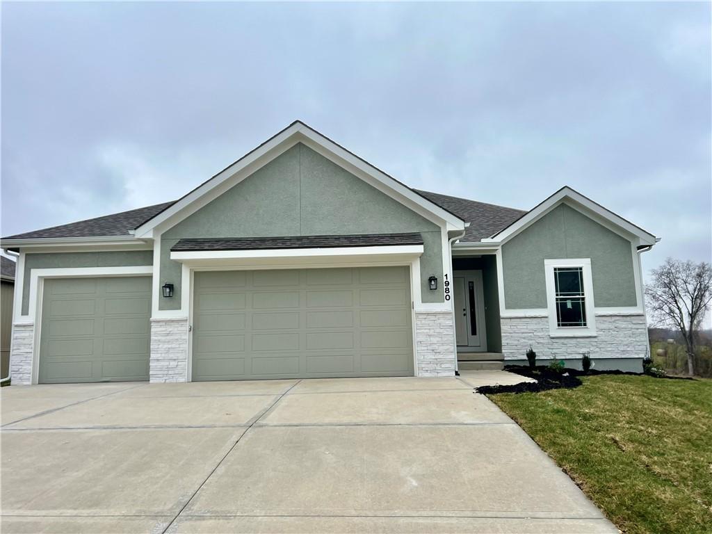 Photo of 1921 Longview Drive Liberty MO 64068