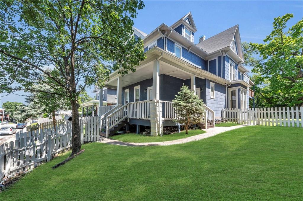 Photo of 2745 Holmes Street Kansas City MO 64109
