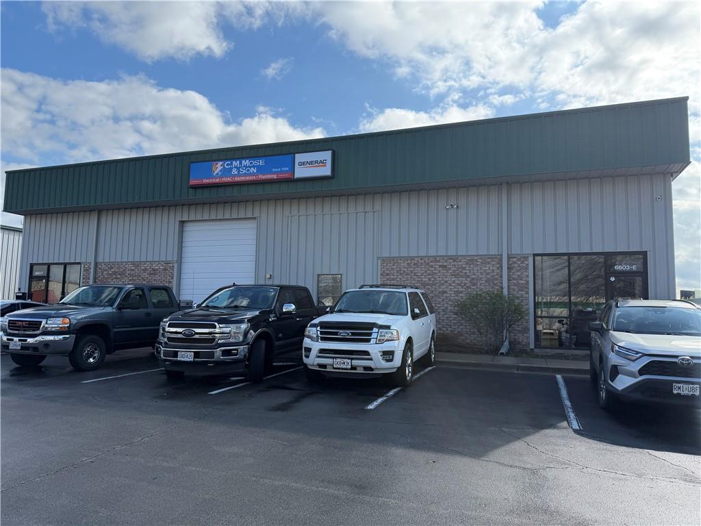 Photo of 6603 E Royal Street Pleasant Valley MO 64068