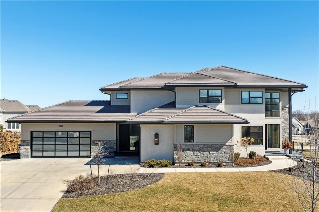Photo of 17329 Larsen Street Overland Park KS 66221