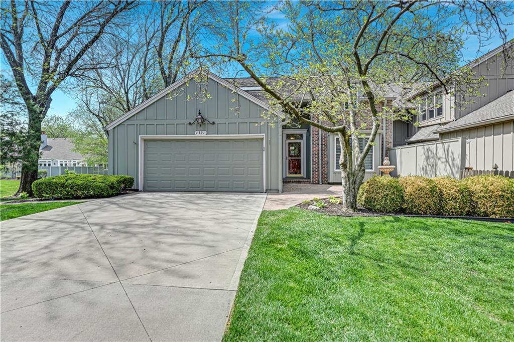Photo of 4421 W 112th Terrace Leawood KS 66211