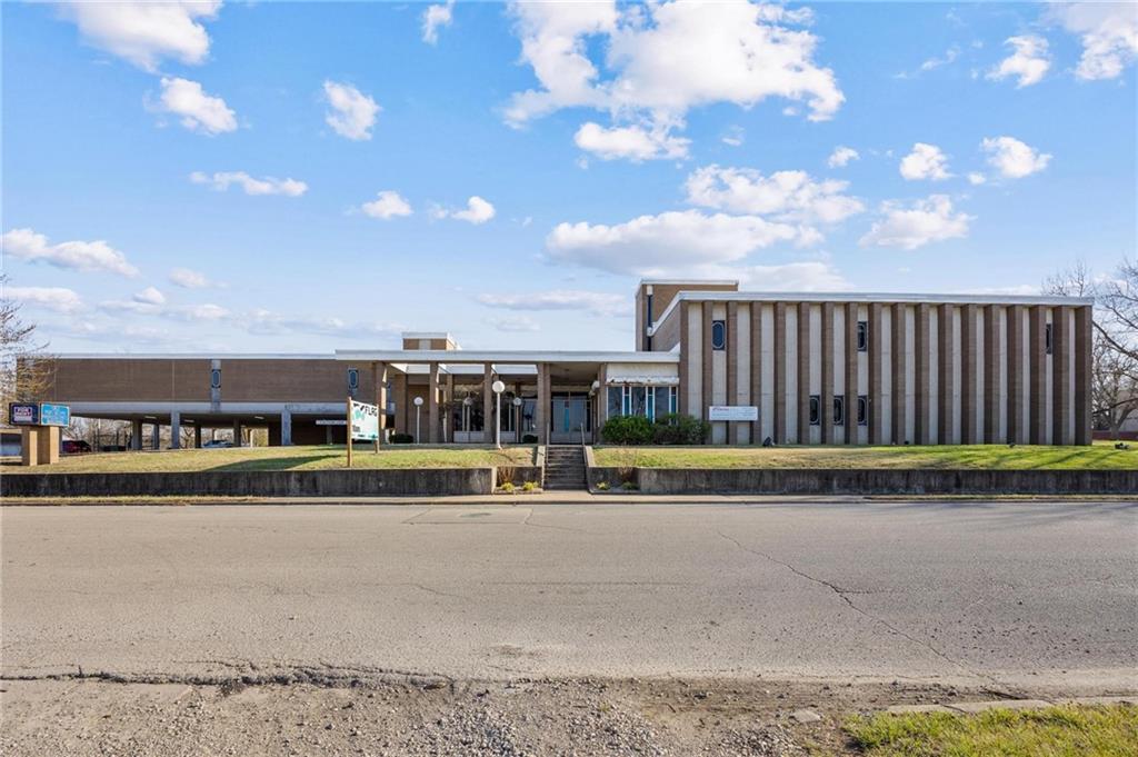 Photo of 710 W 8th Street Fort Scott KS 66701