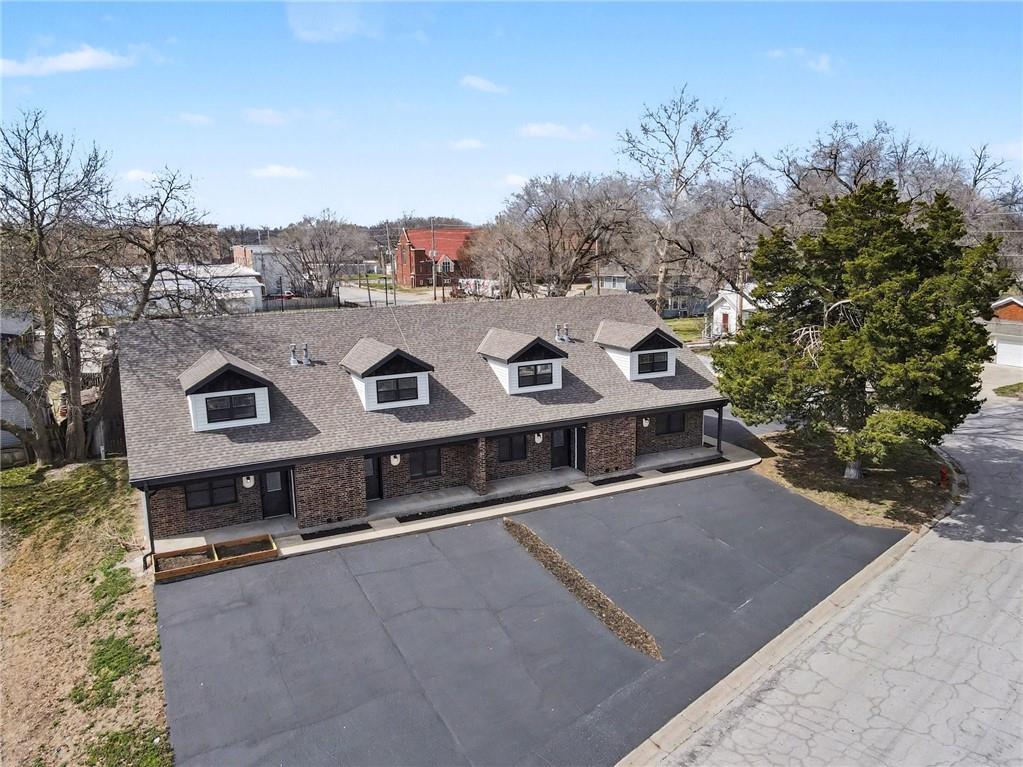 Photo of 106B Smith Street Smithville MO 64089