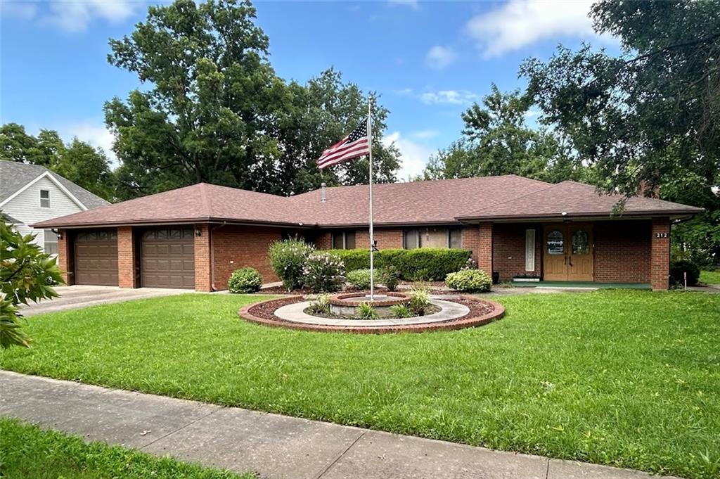 Photo of 212 N Grant Street Erie KS 66733