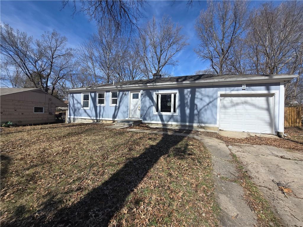 Photo of 6902 E 98th Terrace Kansas City MO 64134