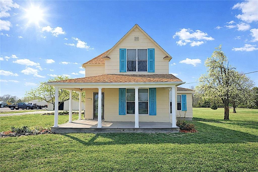 Photo of 819 W 7th Avenue Garnett KS 66032