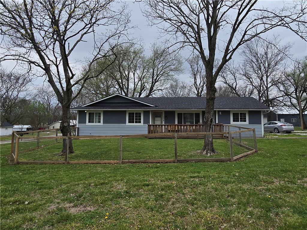 Photo of 302 N Dement Street Mound City KS 66056