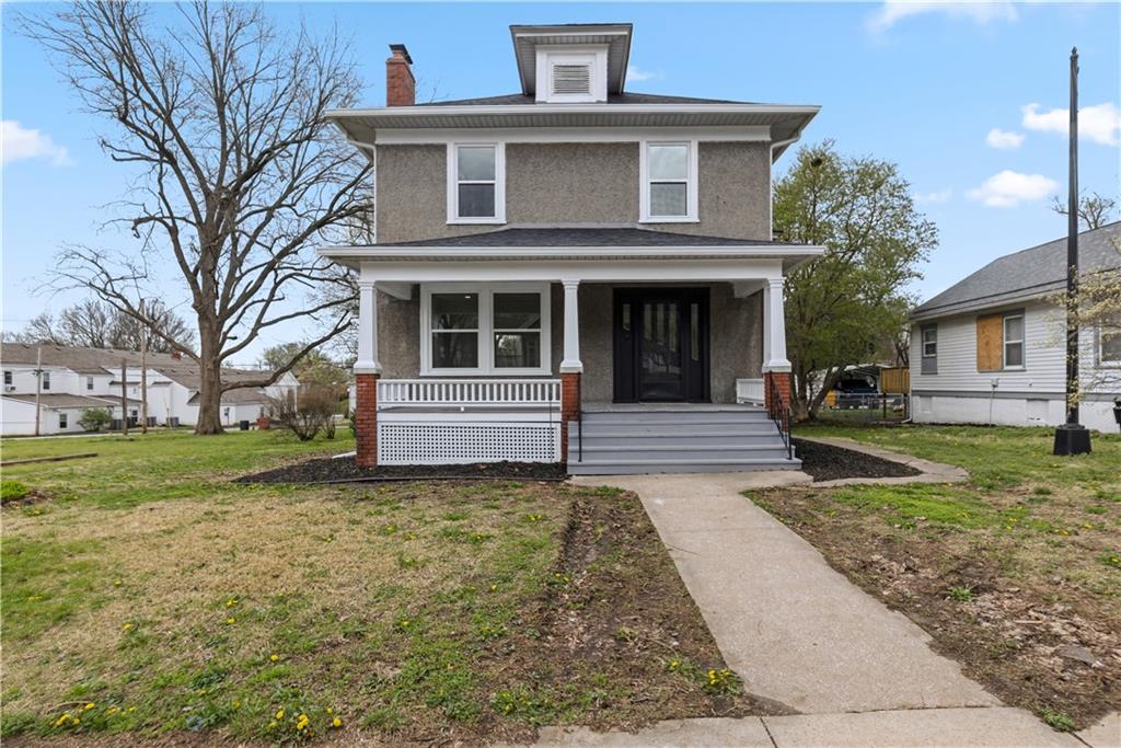 Photo of 1707 Franklin Avenue Lexington MO 64067