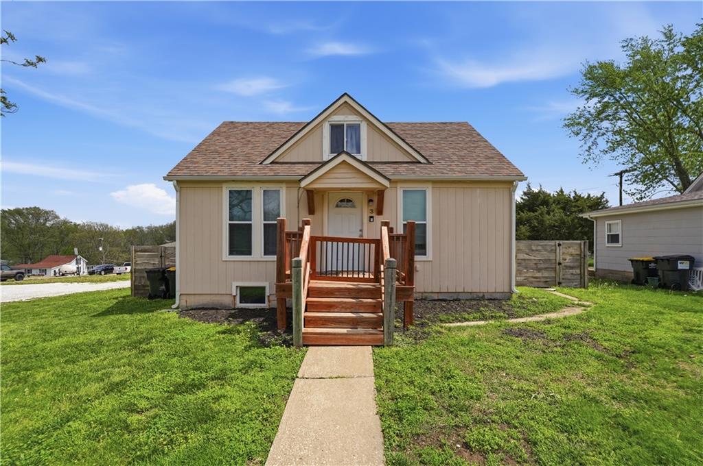 Photo of 3 N Mulberry Terrace Louisburg KS 66053
