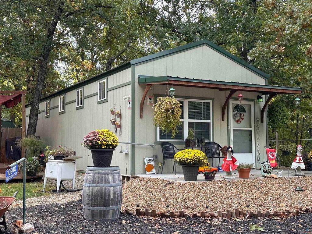 Photo of 10910 Watchtower Lane Warsaw MO 65355