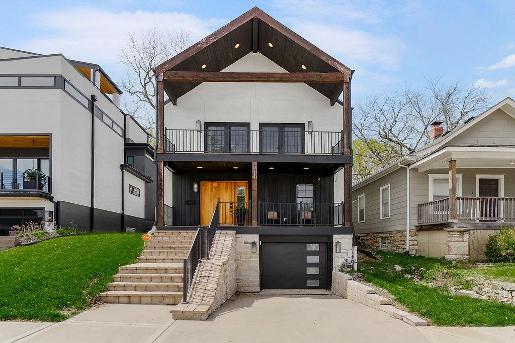 Photo of 4536 Mercier Street Kansas City MO 64111