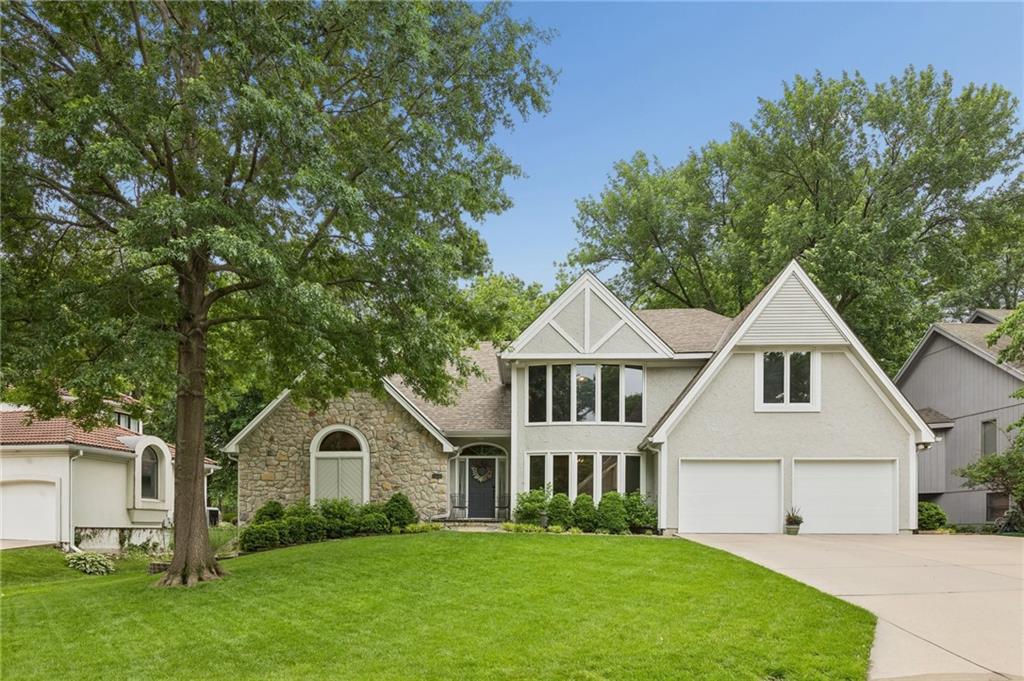Photo of 142 The Woodlands Drive Gladstone MO 64119