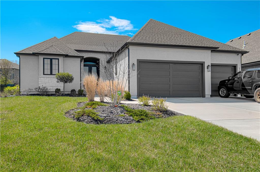Photo of 10313 W 151 Place Overland Park KS 66221