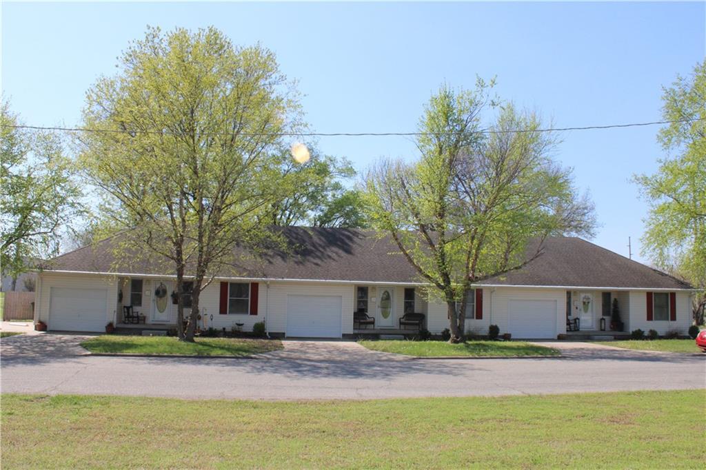 Photo of 302 E Monroe Street Pittsburg KS 66762