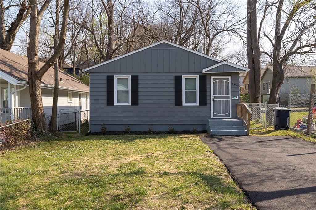 Photo of 3309 E 69th Street Kansas City MO 64132