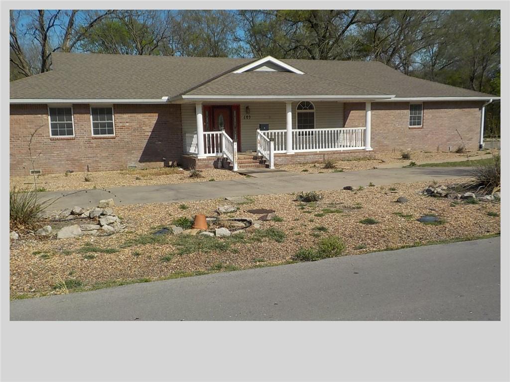 Photo of 603 Cheyenne Street Coffeyville KS 67337