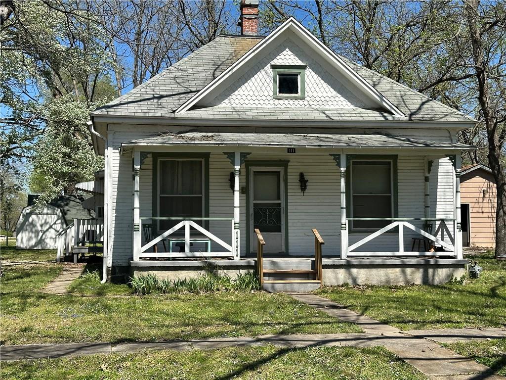 Photo of 111 W 7th Street Pleasanton KS 66075