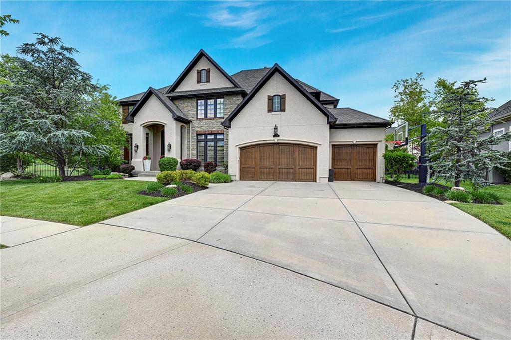 Photo of 11204 W 165TH Street Overland Park KS 66062